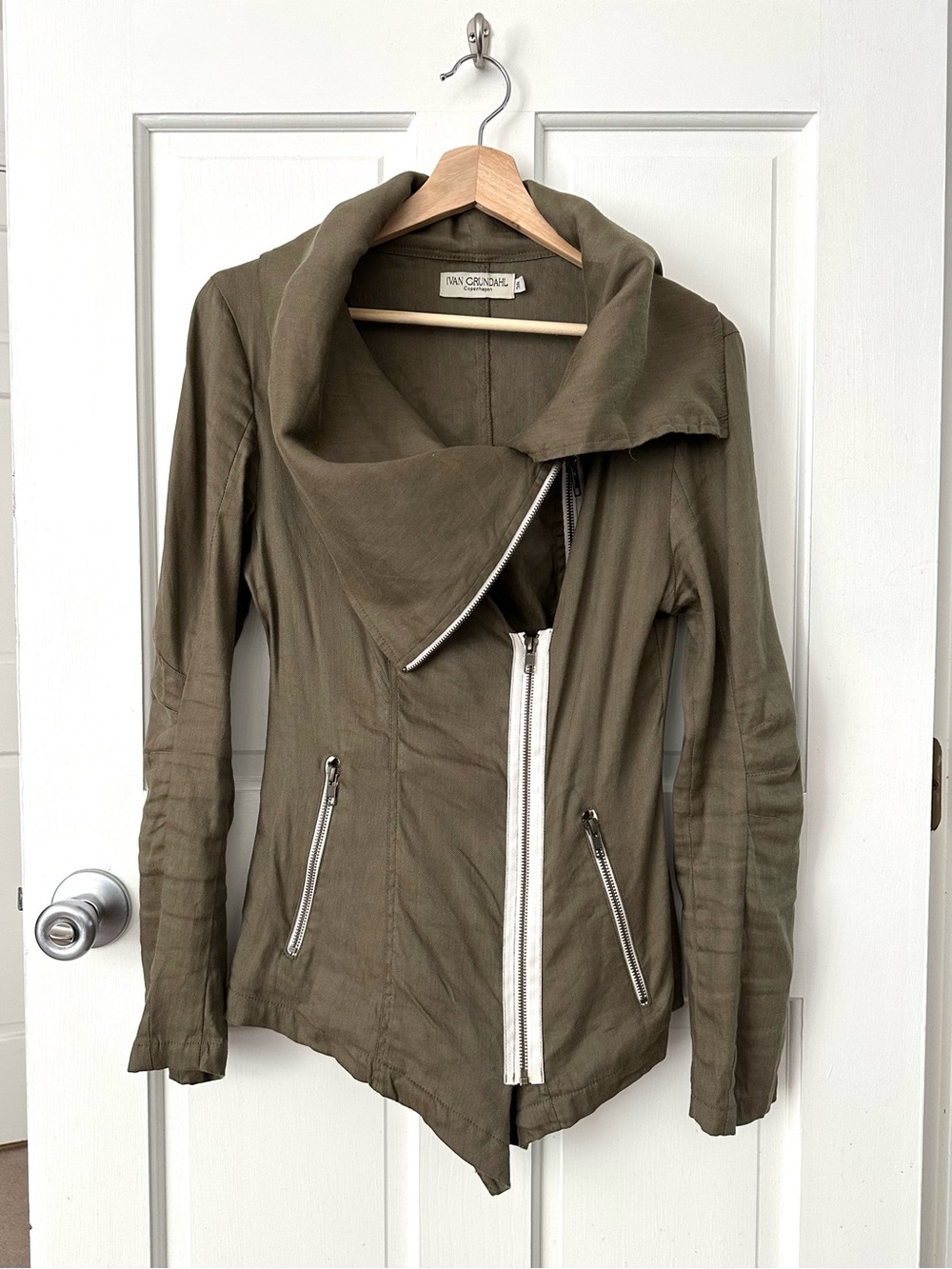 Ivan Grundahl Copenhagen Asymmetrical Zip Jacket Olive Green Size 38 Medium 6